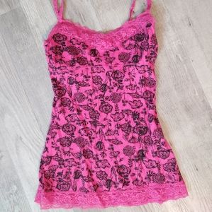 Pink tank top